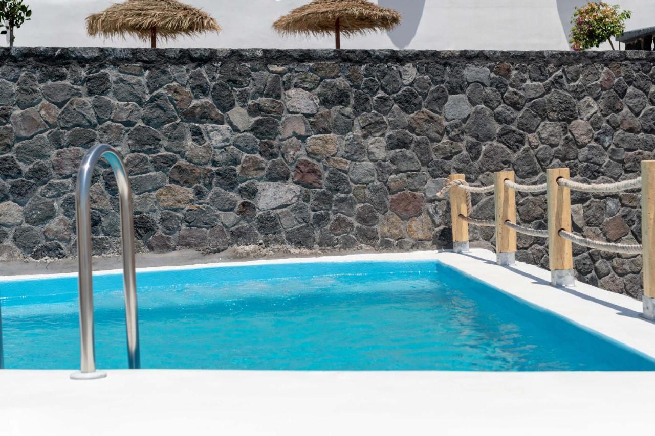 White Dream Suites 산토리니 외부 사진